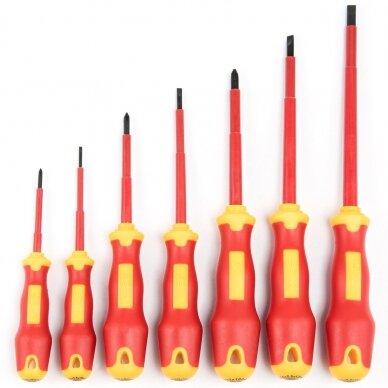 Atsuktuvų rinkinys elektrikui (7vnt), (SATA) 2 Atsuktuvų rinkinys elektrikui (7vnt), (SATA) 2