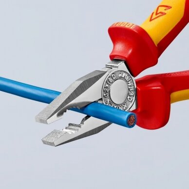 Kombinuotos replės elektrikui 180mm (1000V) KNIPEX 3 Kombinuotos replės elektrikui 180mm (1000V) KNIPEX 3