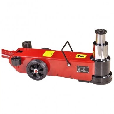 Pneumo-hidraulinis domkratas 40t/20t 1 Pneumo-hidraulinis domkratas 40t/20t 1