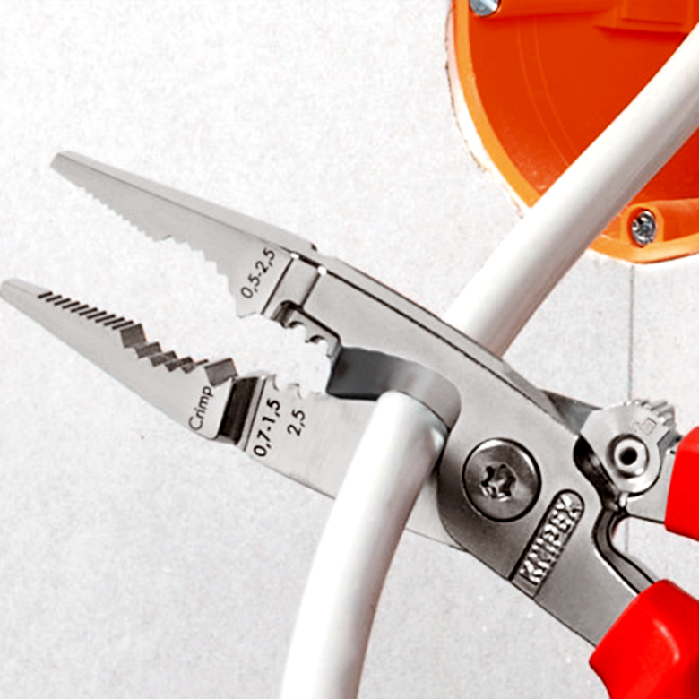 Replės elektros instaliacijos darbams 200mm KNIPEX 5 Replės elektros instaliacijos darbams 200mm KNIPEX 5