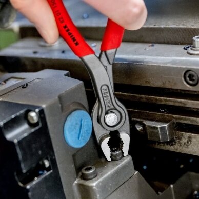 Santechninės replės 150mm (dvigubo griebimo) KNIPEX (su fiksavimu) 5 Santechninės replės 150mm (dvigubo griebimo) KNIPEX (su fiksavimu) 5
