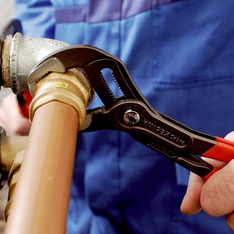 Santechninės replės KNIPEX Cobra su fiksavimu 7 Santechninės replės KNIPEX Cobra su fiksavimu 7