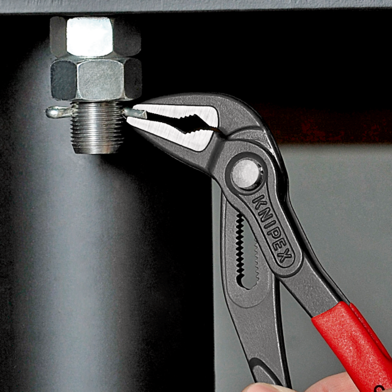 Santechninės replės prailgintos KNIPEX Cobra su fiksavimu 250mm 7 Santechninės replės prailgintos KNIPEX Cobra su fiksavimu 250mm 7