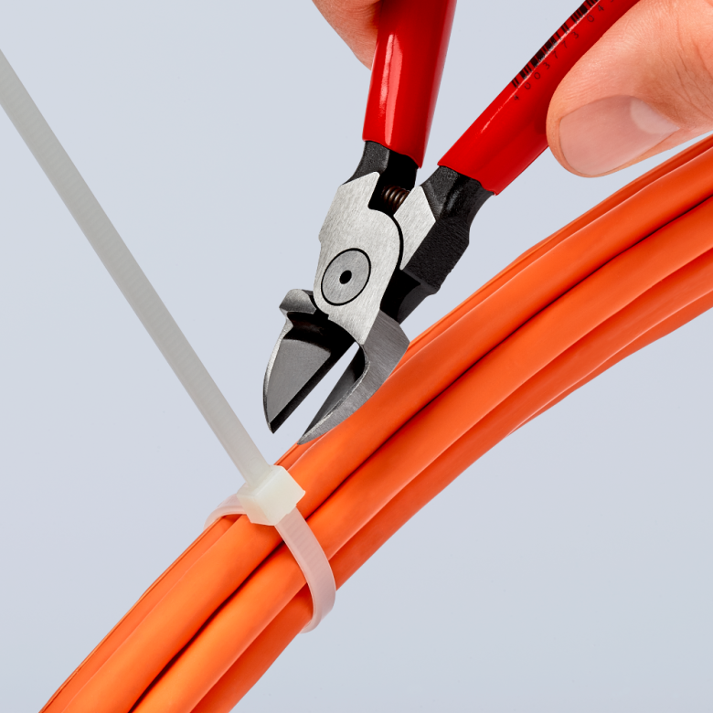 Šoninio kirpimo replės plastikui 160mm KNIPEX 7 Šoninio kirpimo replės plastikui 160mm KNIPEX 7