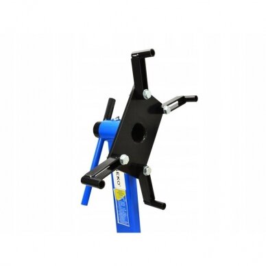 Stendas varikliui 450kg 2 Stendas varikliui 450kg 2